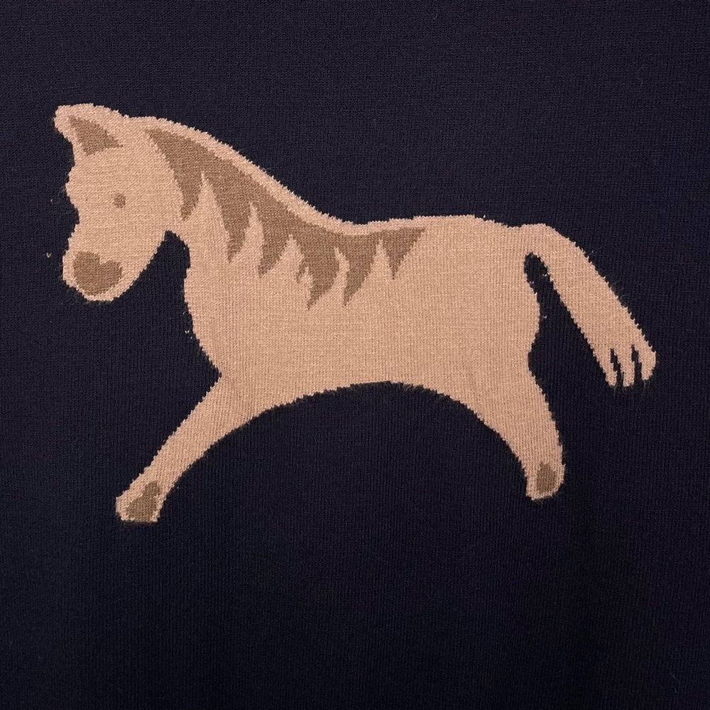 Thom Browne Navy Short-Sleeve Tee with Tan Horse Motif - Picture 3 of 9